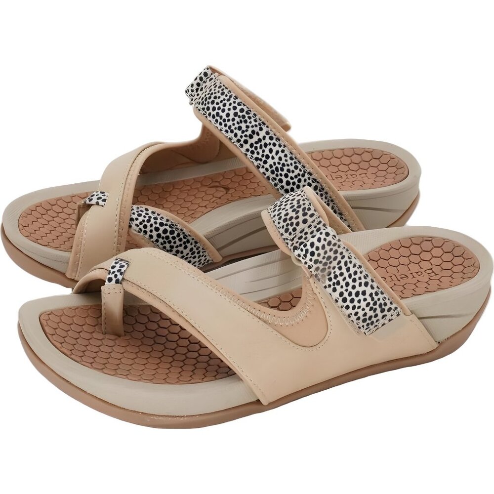 Baretraps Denni Beige Leopard Comfort Sandals Toe Post Women's US 7.5M - Picture 2 of 6